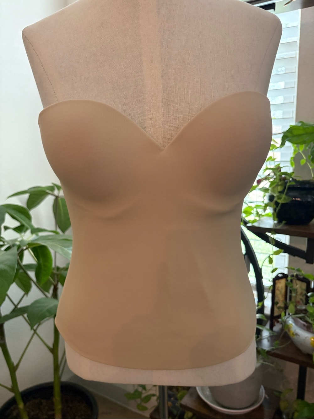 Merry Modes Strapless Longline Shapewear Bustier Lifting Bra 34B in Nude NWOT
